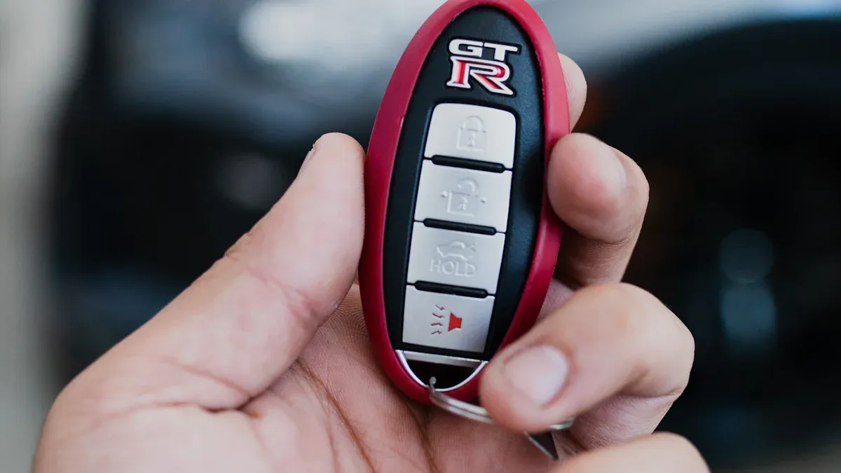 Tools to Open an Audi Key Fob