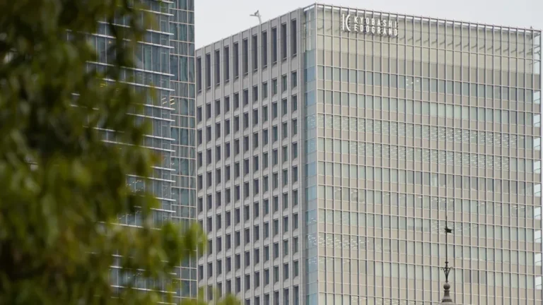 Which Country Owns Mitsubishi?