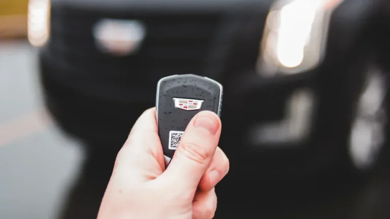How to Open an Audi Key Fob