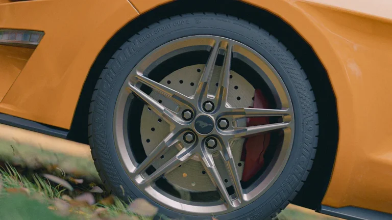 How to check wheel alignment at home