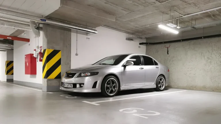 Tips for Parking a Manual Transmission Car: 10 Pro Secrets