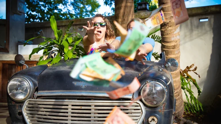 10 Massive Money-Saving Perks of Holding Onto an Old Car